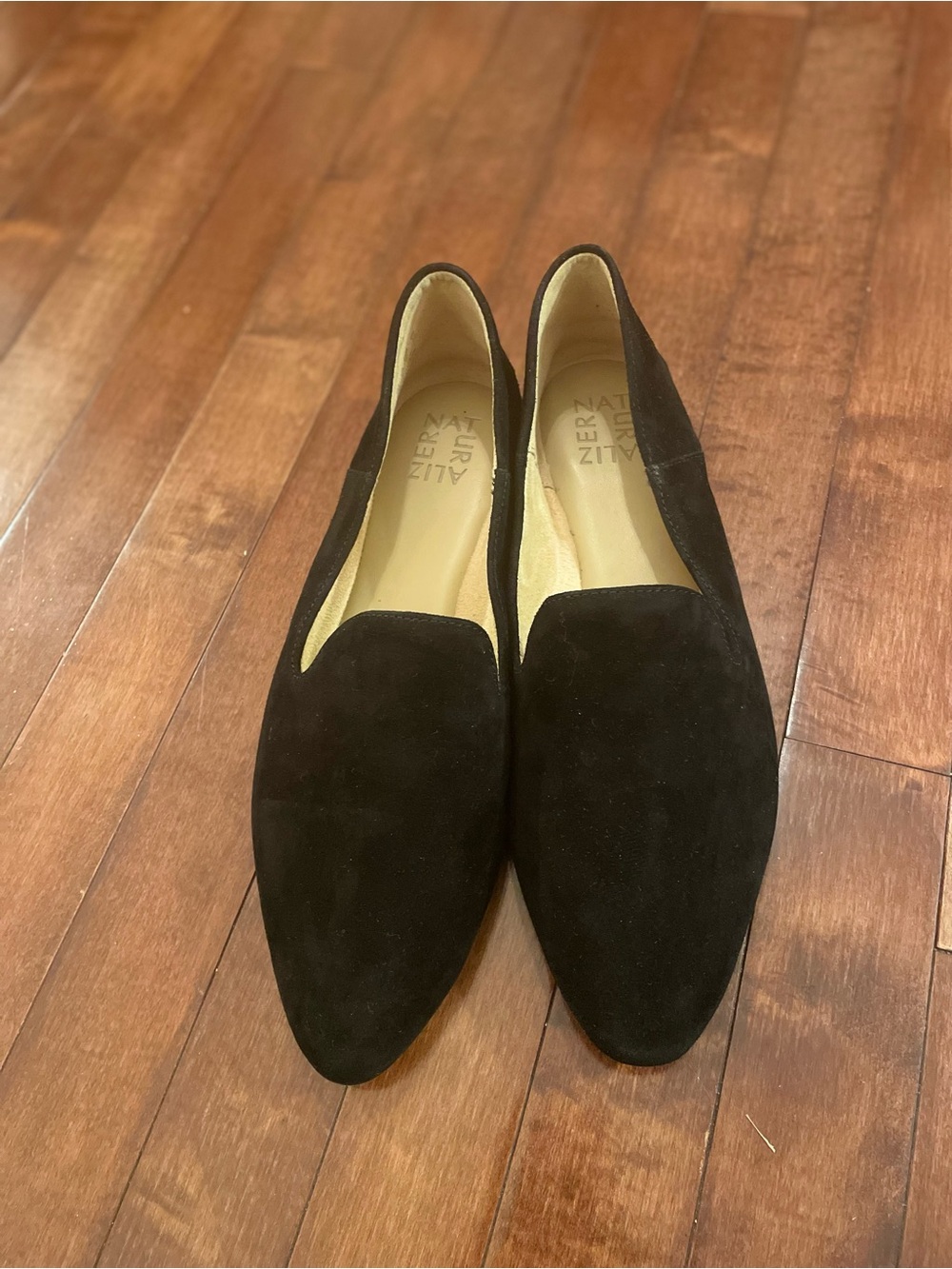 NWT Naturalize Genuine Suede Leather Smoking Flats - 10W